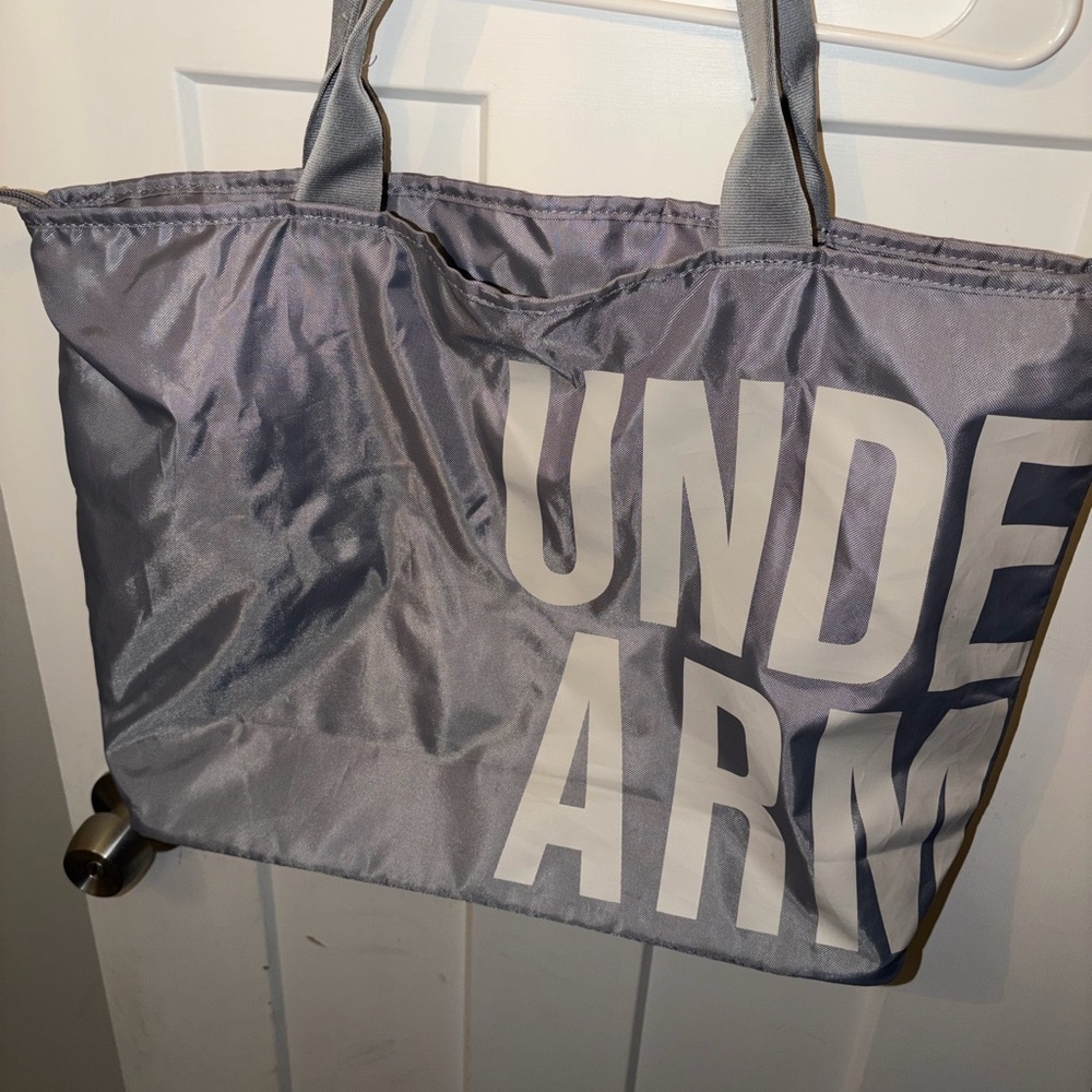 New without tags.Under Armour Silver Tote with Bold Logo